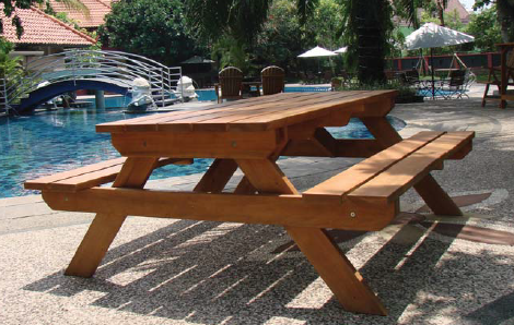 Hardhouten picknicktafel comfort