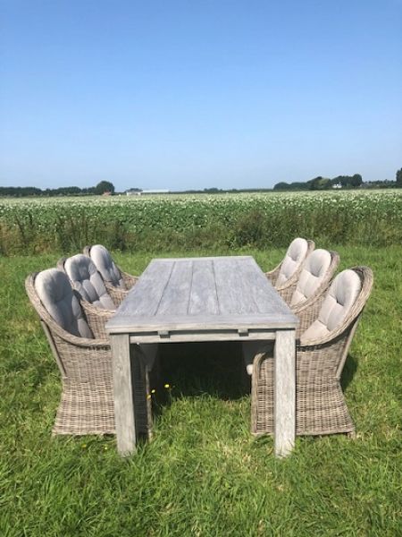 SenS-Line Parma teakset grijs - Grijze Teaktafel + 6 wicker stoelen - Showmodel Woerden